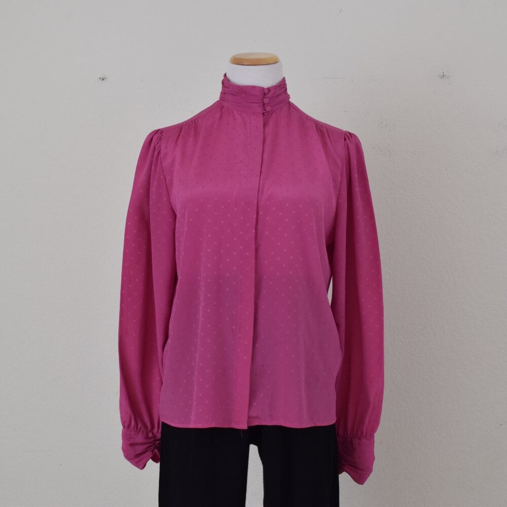 Vintage 80s pink Polyester Secretary Blouse by Cabrais - Picture 4 of 11